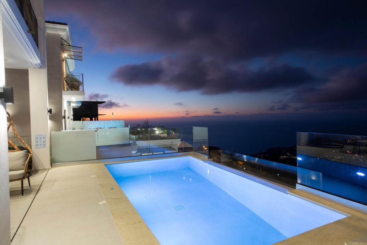 Inorato - Luxury Villa With Private Swimming Pool Kalamitsi  Ngoại thất bức ảnh